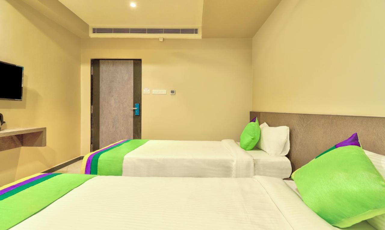 Treebo Sriz Cozy Seethamadhara Visakhapatnam Esterno foto