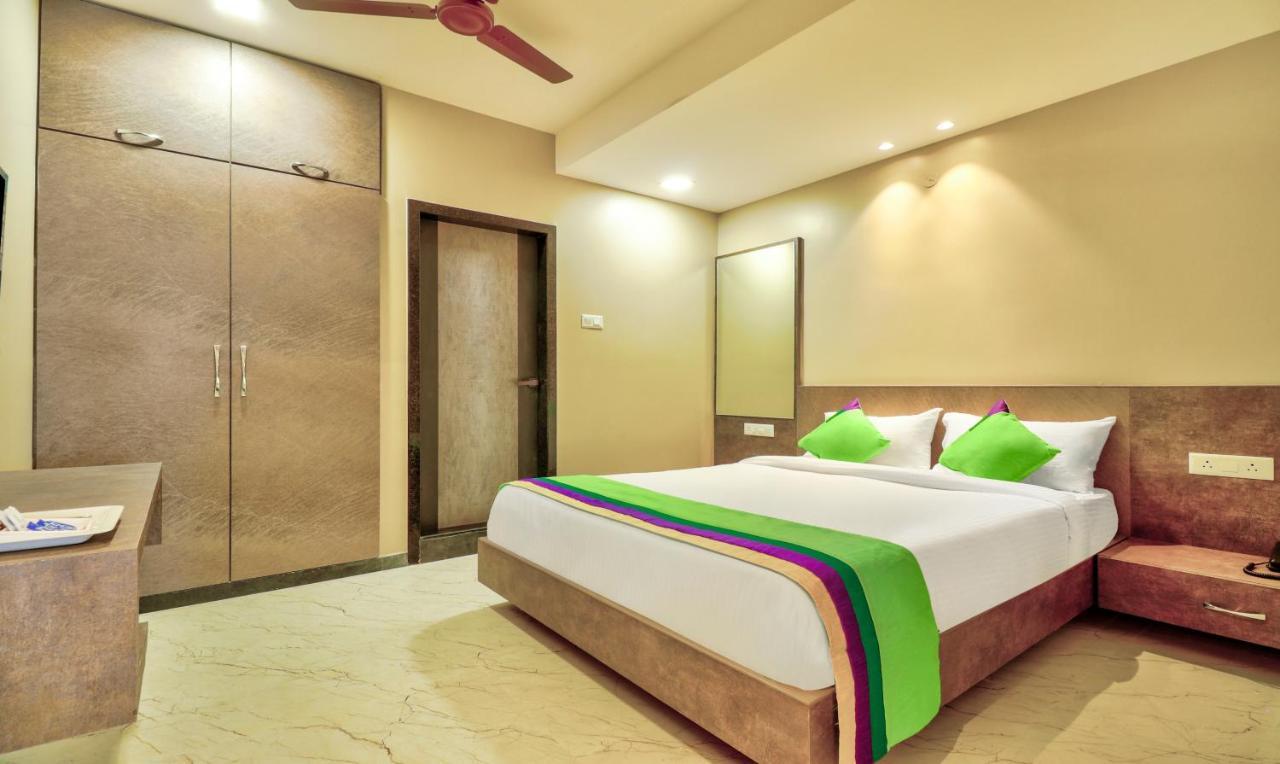 Treebo Sriz Cozy Seethamadhara Visakhapatnam Esterno foto