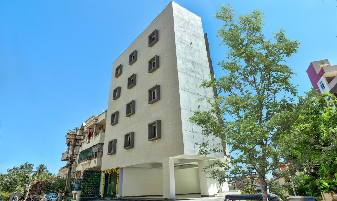 Treebo Sriz Cozy Seethamadhara Visakhapatnam Esterno foto